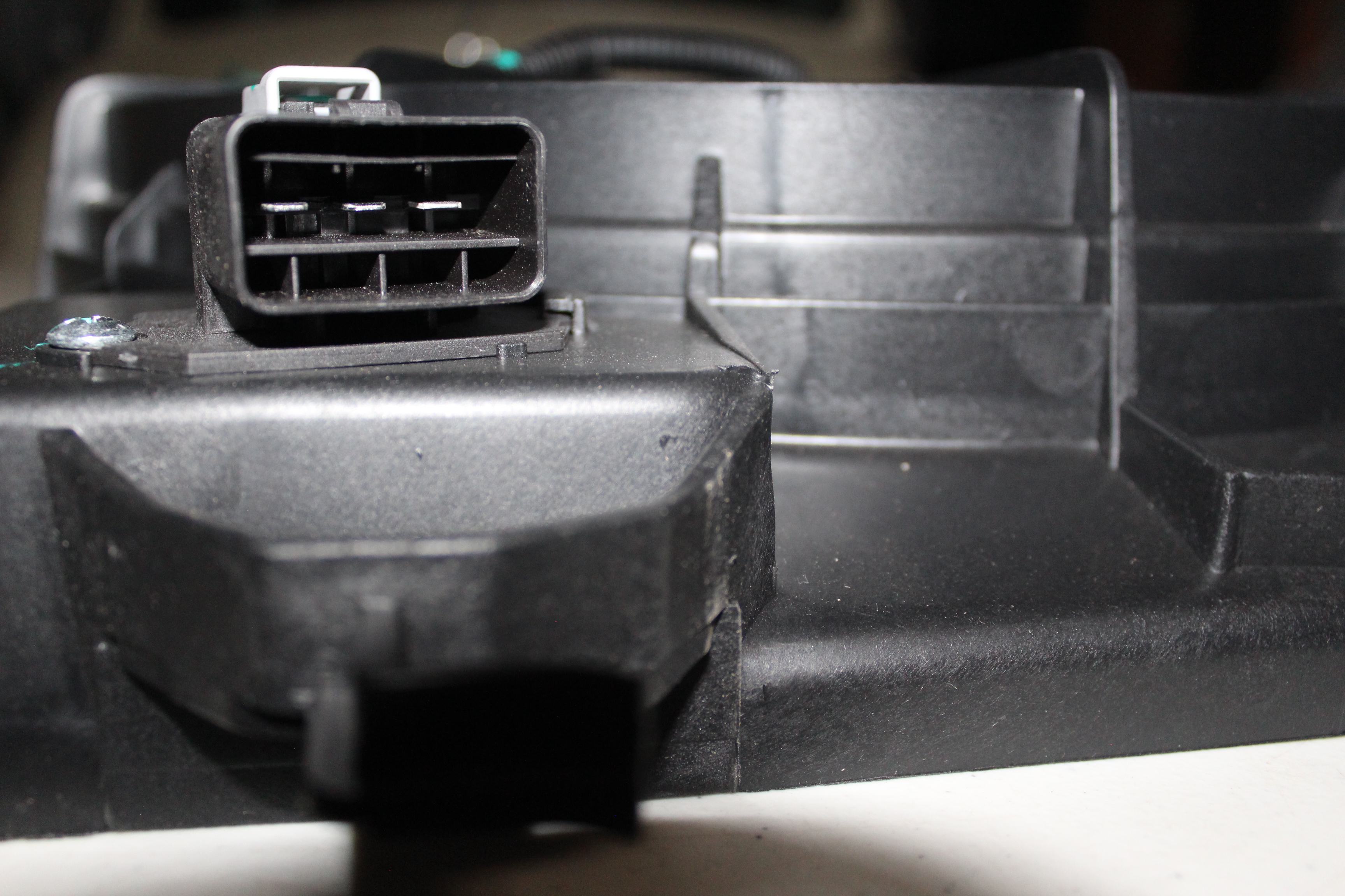 MOTOVENTILADOR DODGE ATITTUDE  2012-2016 CON AIRE